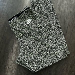 Nike leggings